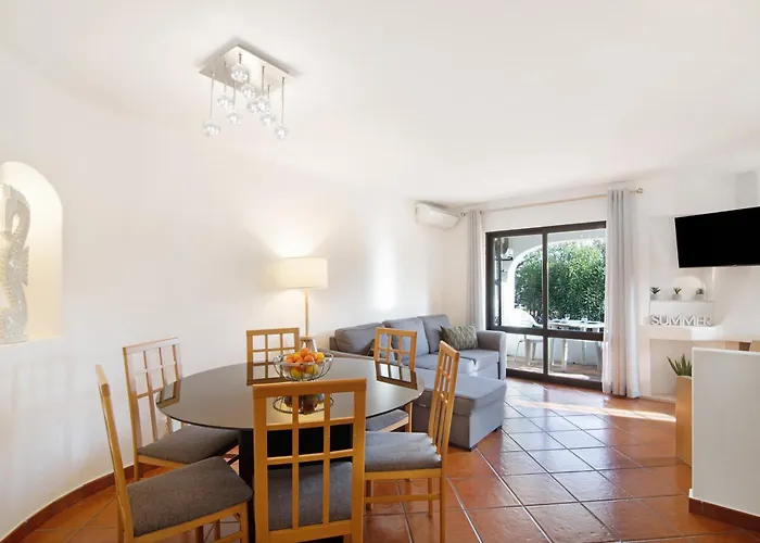 בית נופש Ema Clube Em אלבופיירה