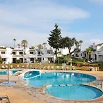 Ema Clube Em * Albufeira